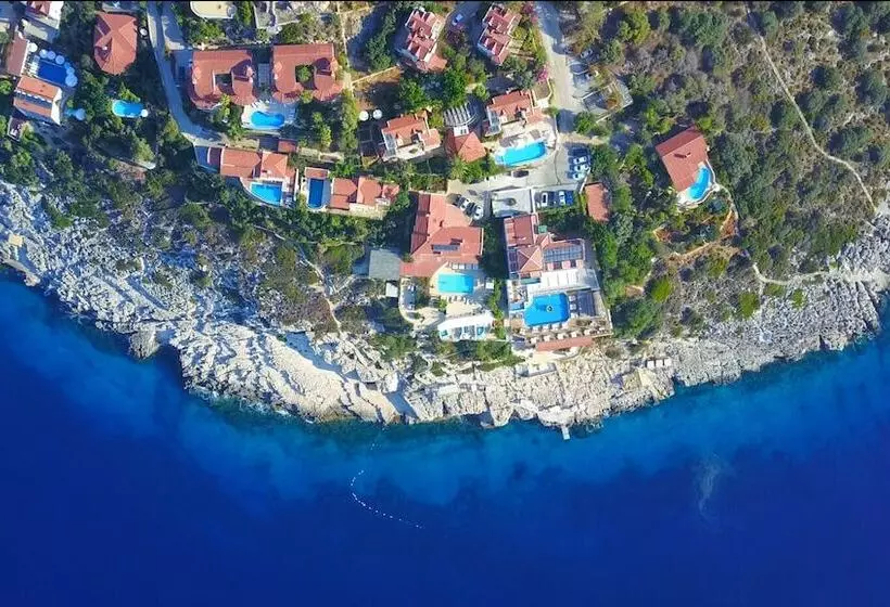 בית מלון כפרי Cachet Adults Only