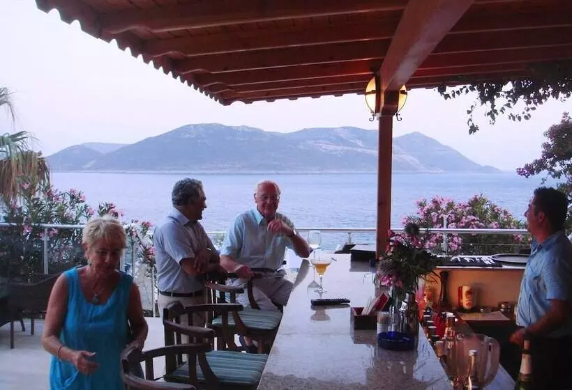 בית מלון כפרי Cachet Adults Only