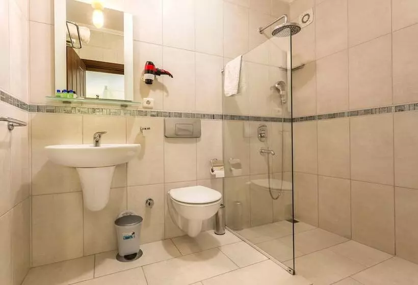 בית מלון כפרי Cachet Adults Only