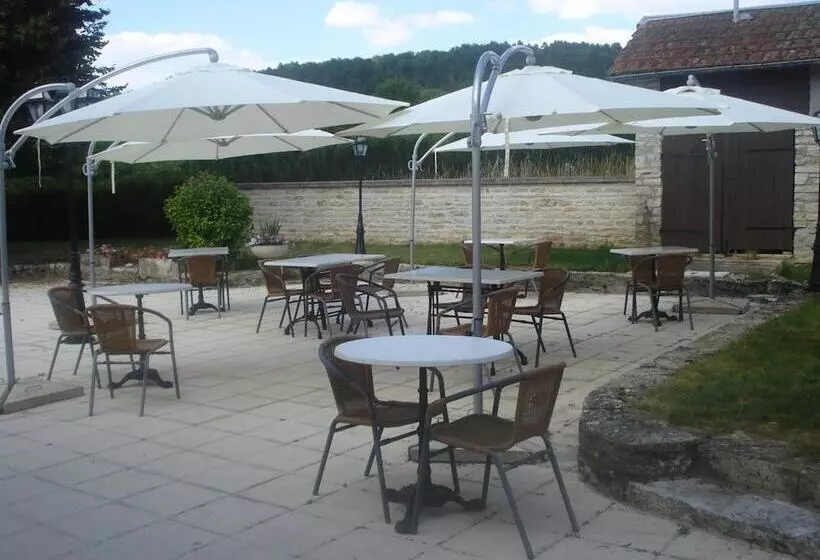 Отель Chambres D Hôtes La Chaumière