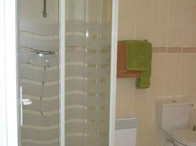 Отель Chambres D Hôtes La Chaumière