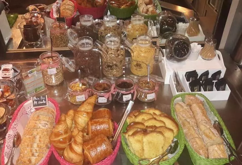 ホテル Contact Hôtel Alys Bourg En Bresse Ekinox Parc Expo