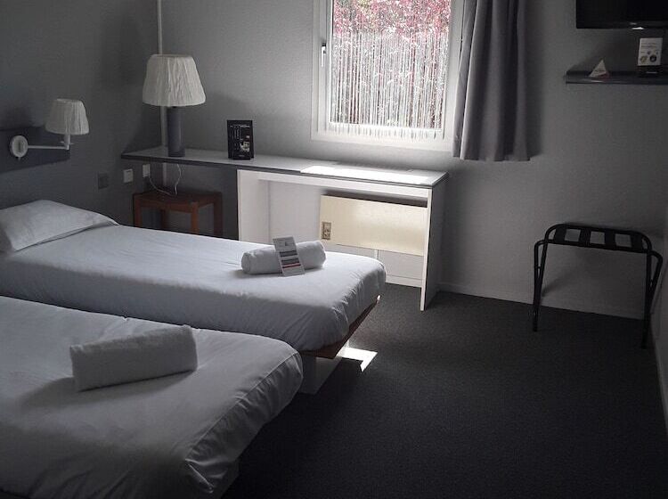 هتل Contact Hôtel Alys Bourg En Bresse Ekinox Parc Expo