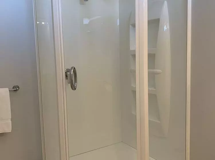 בית מלון כפרי High Peaks