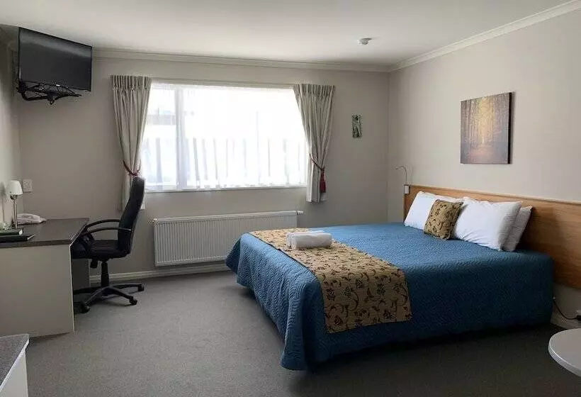 בית מלון כפרי High Peaks