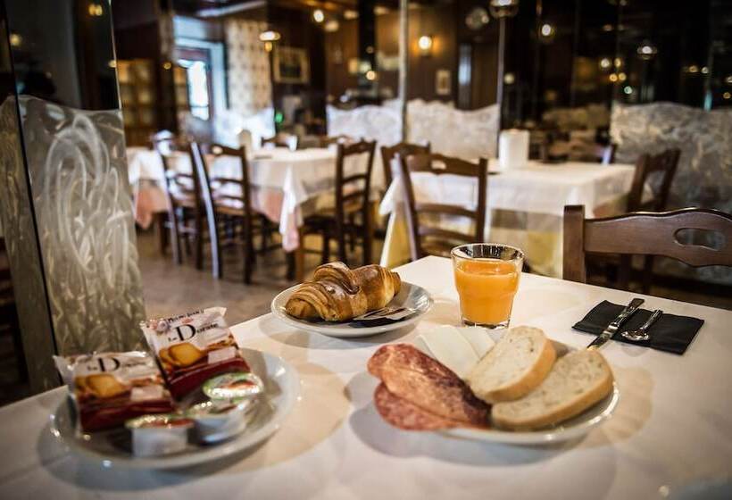 בית מלון כפרי Johnson