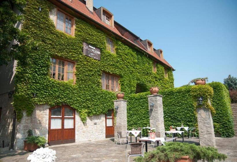 Hotel Kis Helikon Villa