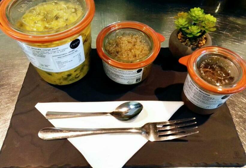 Отель Kyriad Direct Bordeaux Est Lormont