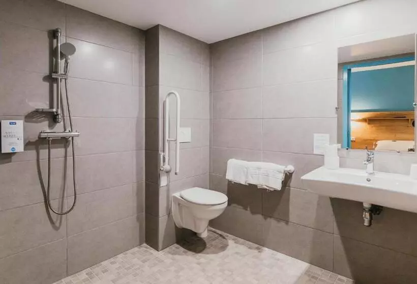 فندق Kyriad Direct Bordeaux Est Lormont