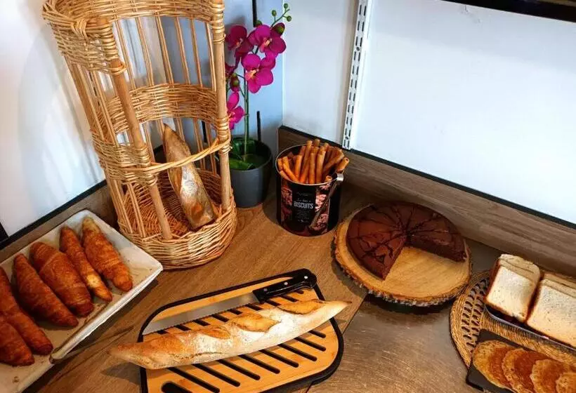 فندق Kyriad Direct Bordeaux Est Lormont