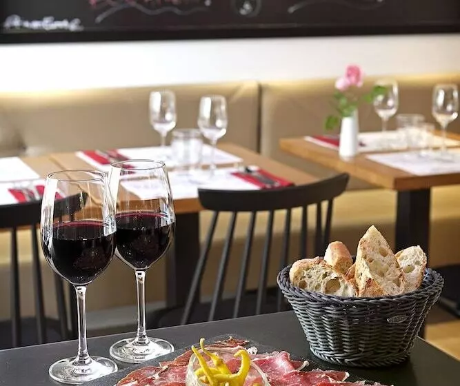 בית מלון כפרי La Nivelle