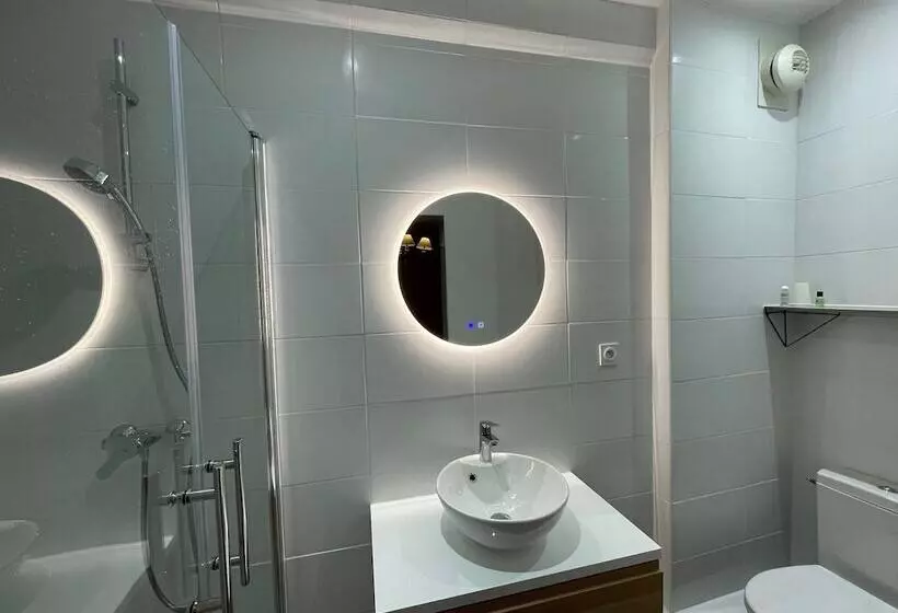 هتل La Villa Les Mots Passants