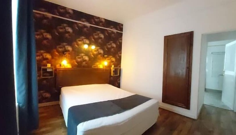 호텔 Logis Hôtel & Restaurant Le Montligeon