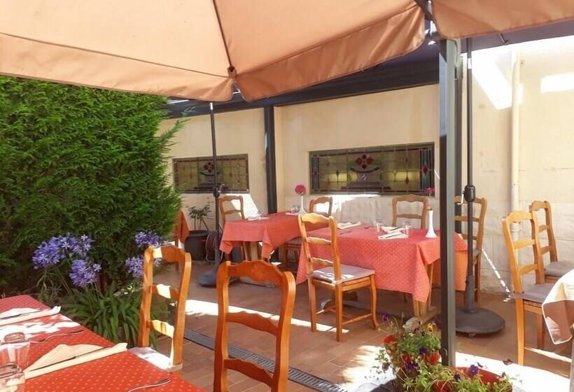 호텔 Logis Hôtel & Restaurant Le Montligeon