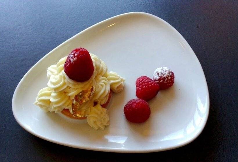 호텔 Logis Hôtel & Restaurant Le Montligeon