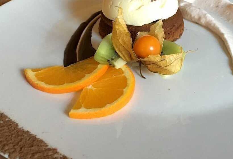 Logis Hotel Le Clos Des Oliviers