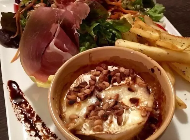 Logis Hotel Le Clos Des Oliviers