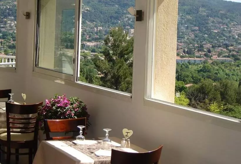 Logis Hotel Le Col De L Ange