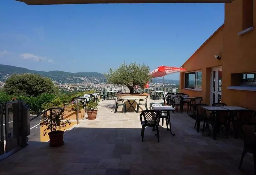 Logis Hotel Le Col De L Ange