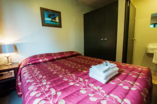Pohutu Lodge Motel