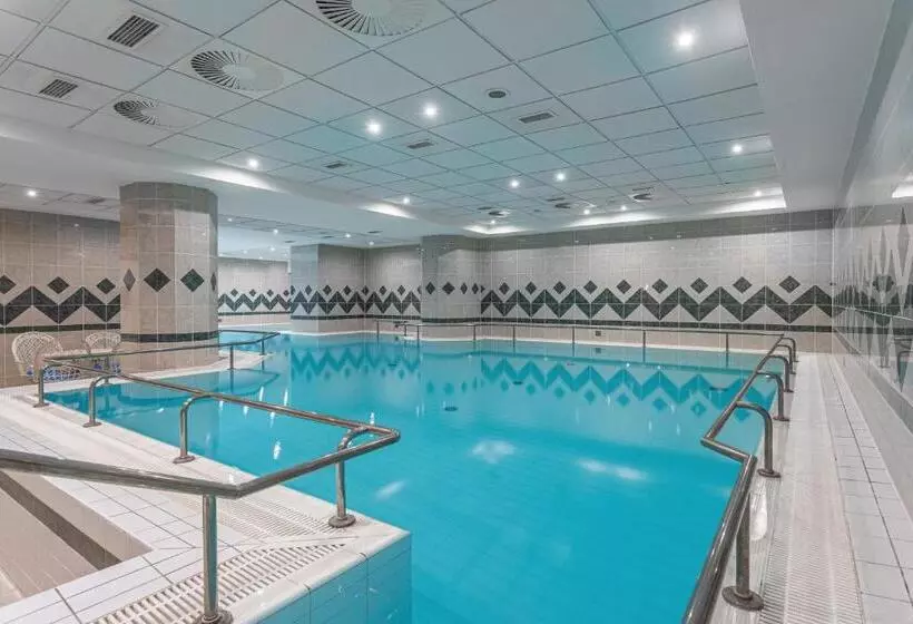 酒店 Radium Palace