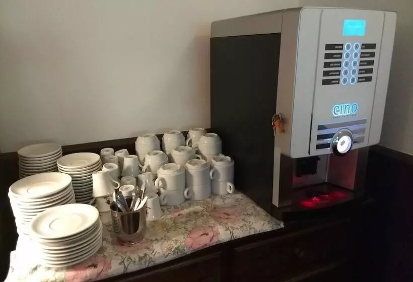 Отель Ristorante Sassi Rossi