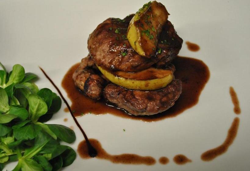 酒店 Ristorante Vittoria Dal 1920