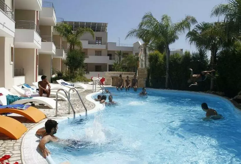 בית מלון כפרי Santa Caterina Resort