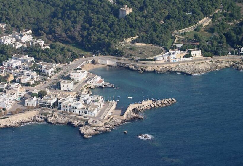 Отель Santa Caterina Resort