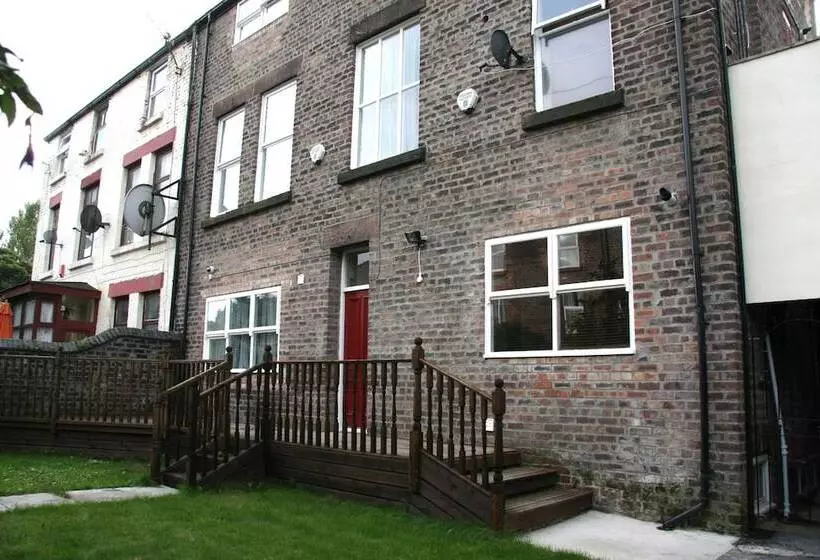 Отель Sheil Suites