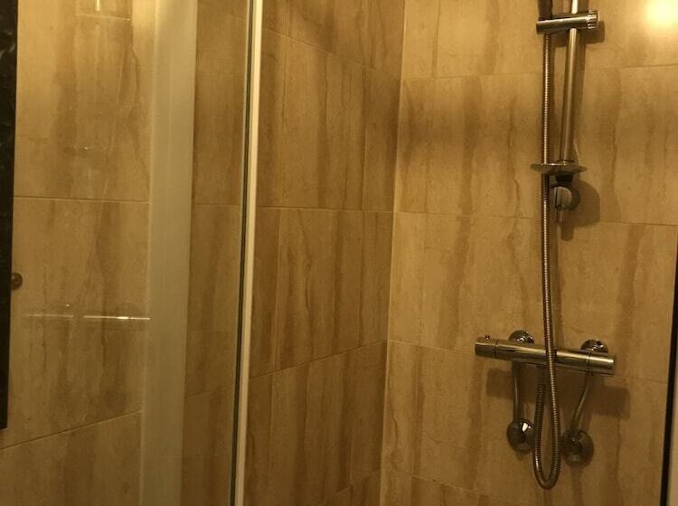 בית מלון כפרי Sheil Suites