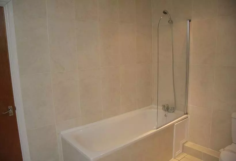 Отель Sheil Suites