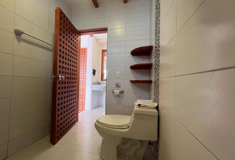 בית מלון כפרי Silberstein