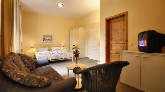 בית מלון כפרי Strandpalais Zinnowitzer Hof