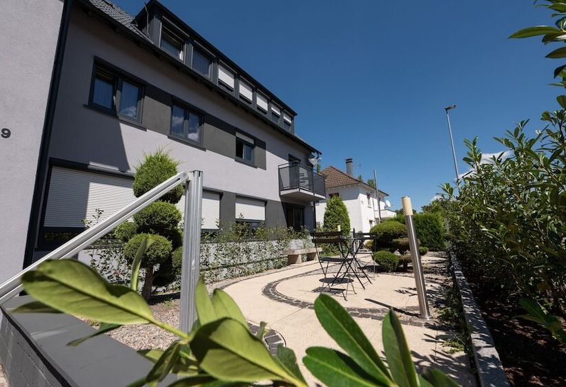 בית מלון כפרי V Business Apartments Böblingen