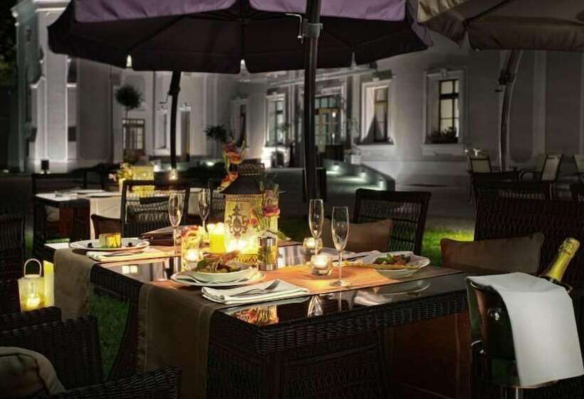 Отель Zamek Lubliniec