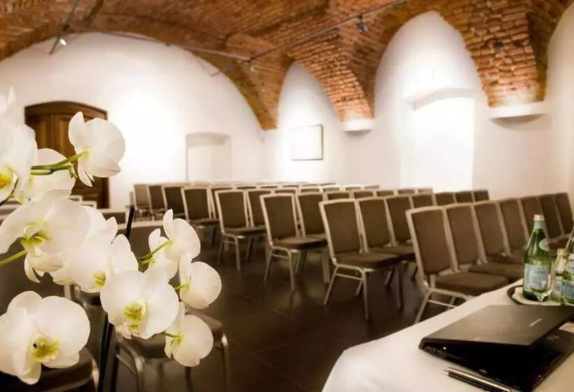 酒店 Zamek Lubliniec