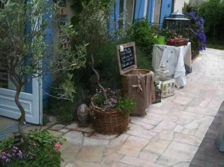 Logis Hotel La Grange Du Relais