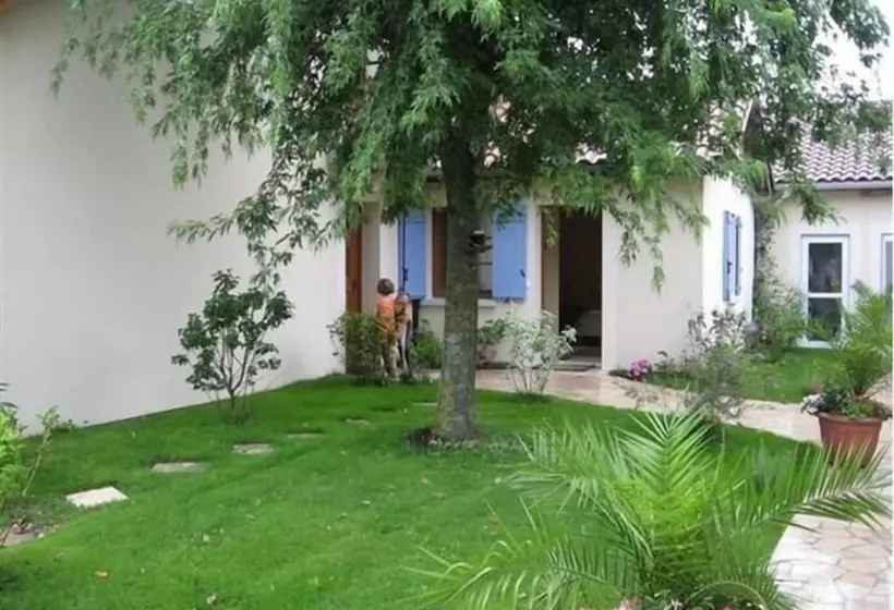 Logis Hotel La Grange Du Relais