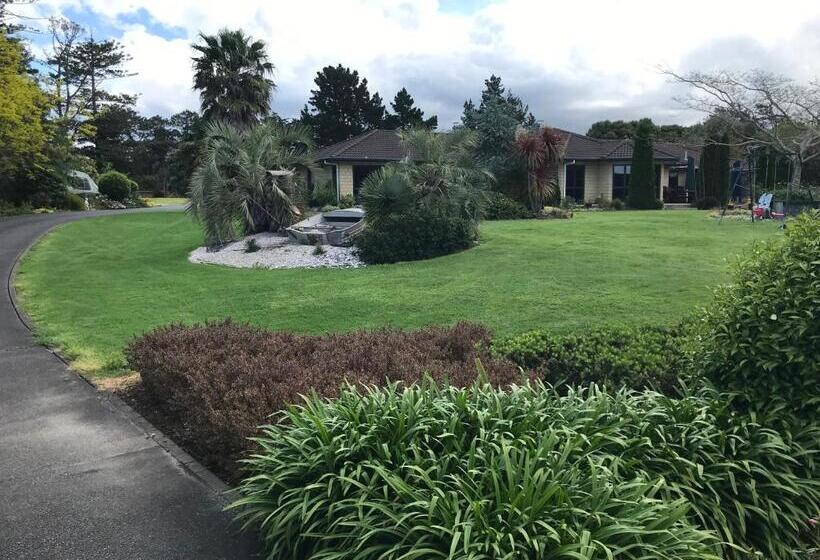 Bed and Breakfast Silverdale Garden Studio