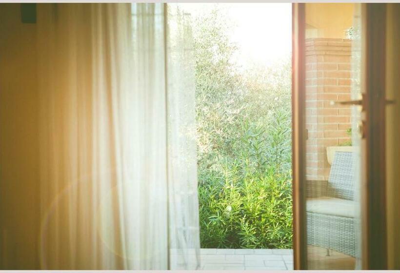 هتل Agriturismo Costa Etrusca