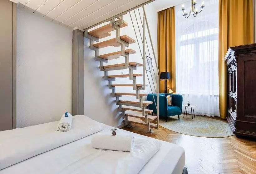 Maverick Apartments