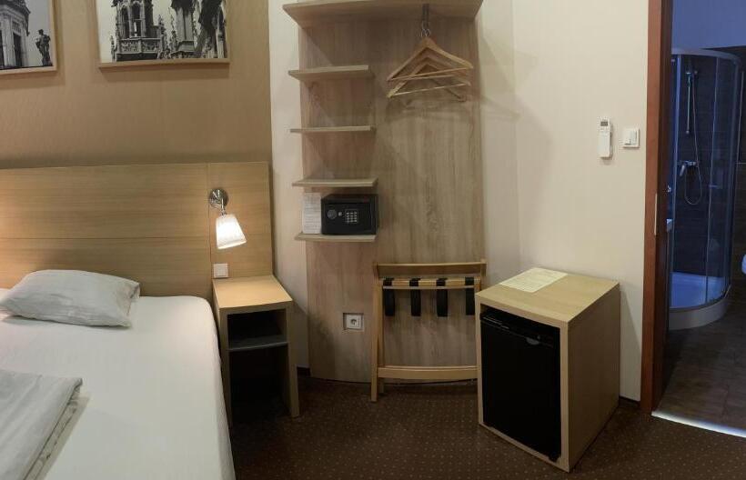 פנסיון Budapest Citi Guesthouse   Self Check In