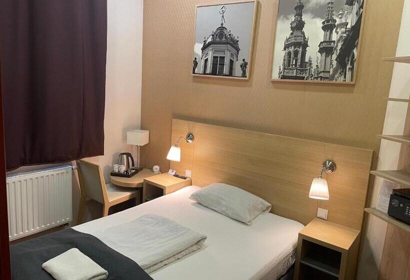 פנסיון Budapest Citi Guesthouse   Self Check In