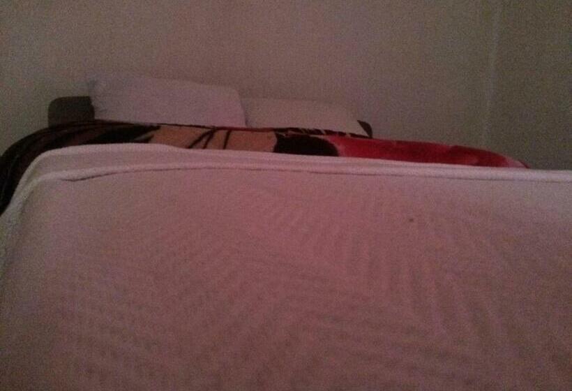 Majatalo Max Mount View