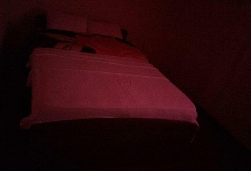 Majatalo Max Mount View