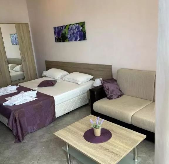 پانسیون Villa Maria 2