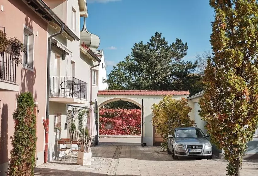 Boutique Hotel Am Ledererturm