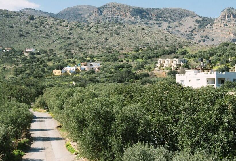 Elounda George Studios