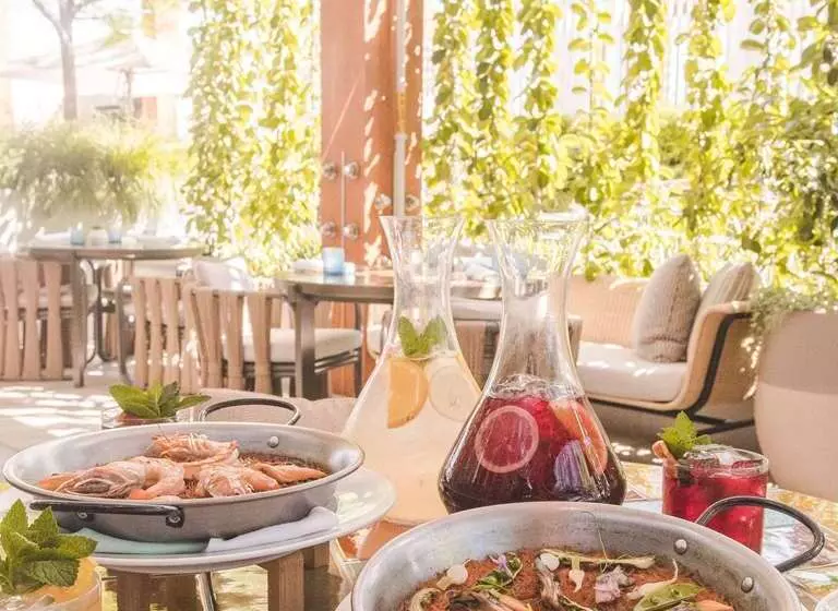 ホテル Conrad Los Angeles